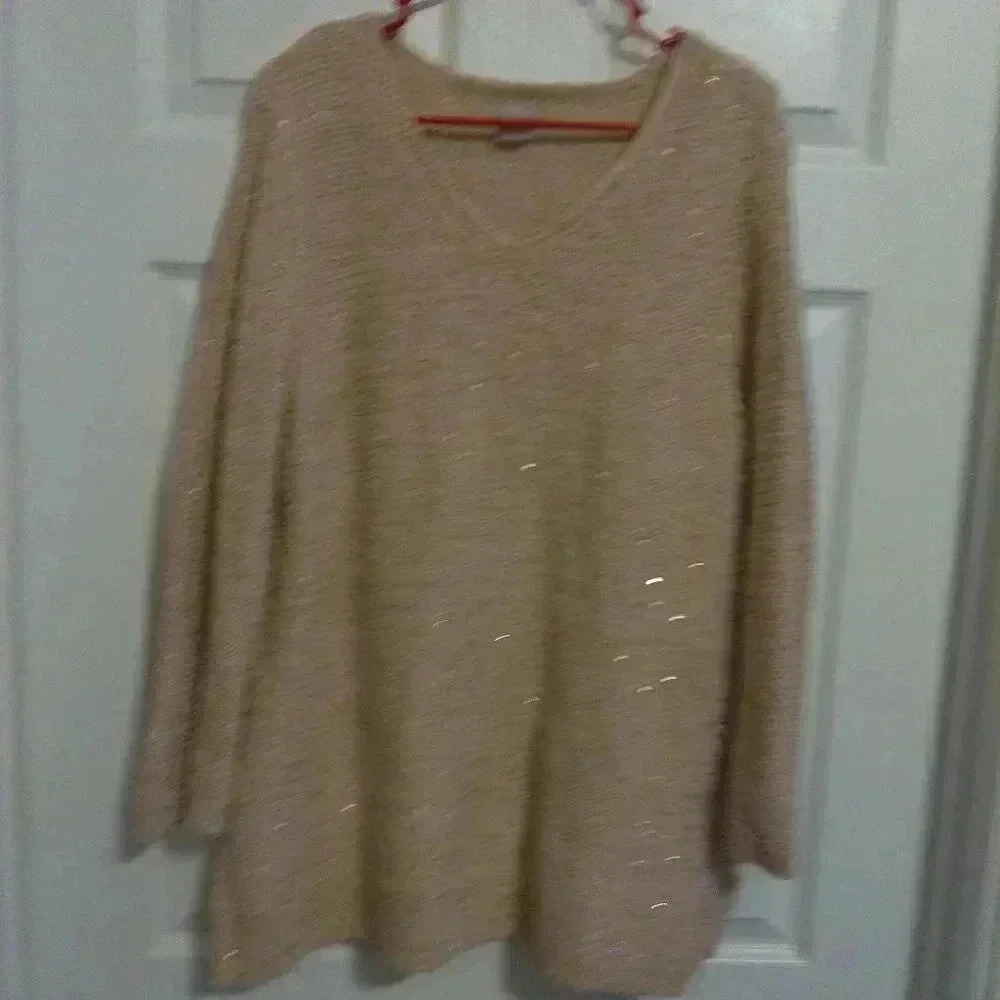 Chico's Cream V Neck Sequined Sweater / Size 3 - US Size XL
